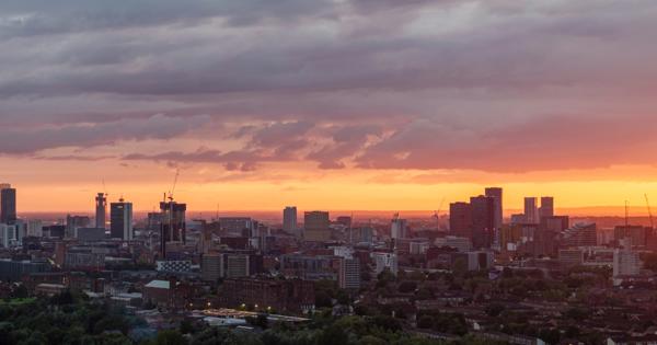 Manchester Cloudy Sunset Golden