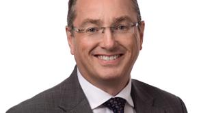 Headshot John Hannigan Colour